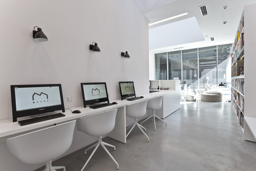 Biblioteka MOCAK-u