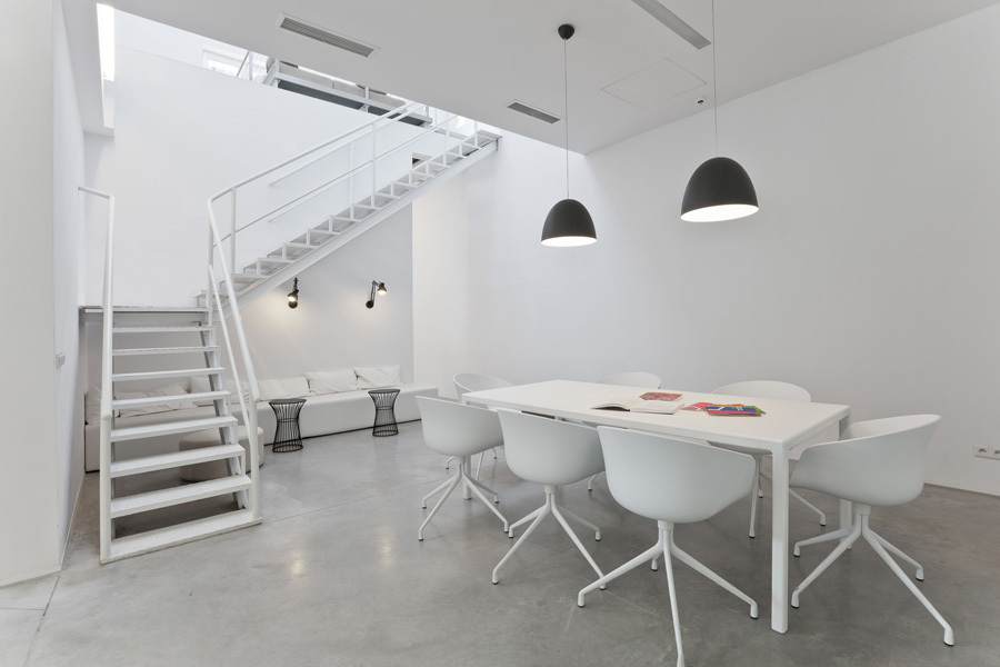 Biblioteka MOCAK-u