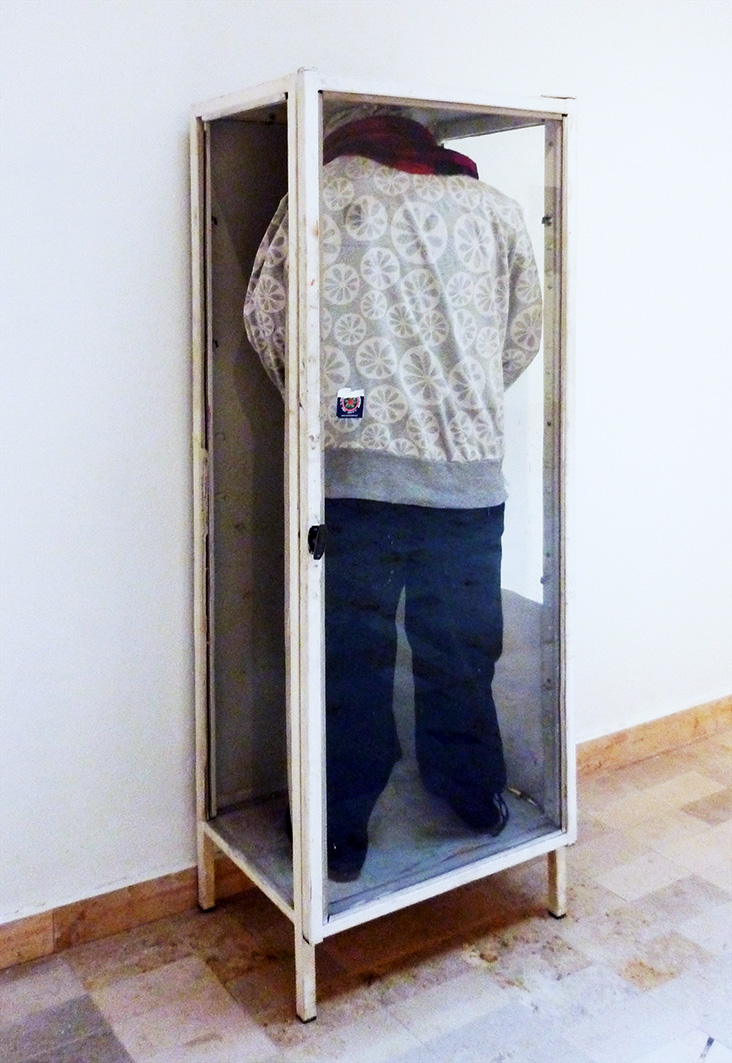 Agnieszka Ozimek, //Autoportret beze Mnie//, 2014, instalacja