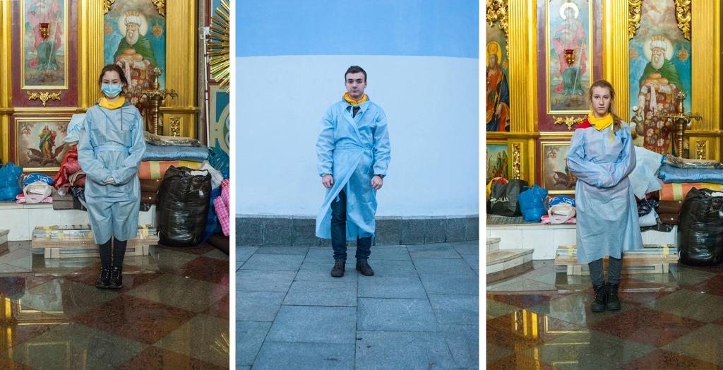 Maria Pavlenko, //Euromajdan – nowe średniowiecze. Medycyna//, 2014, fotografie, 150 × 100 cm każda, courtesy of Mystetskyi Arsenal