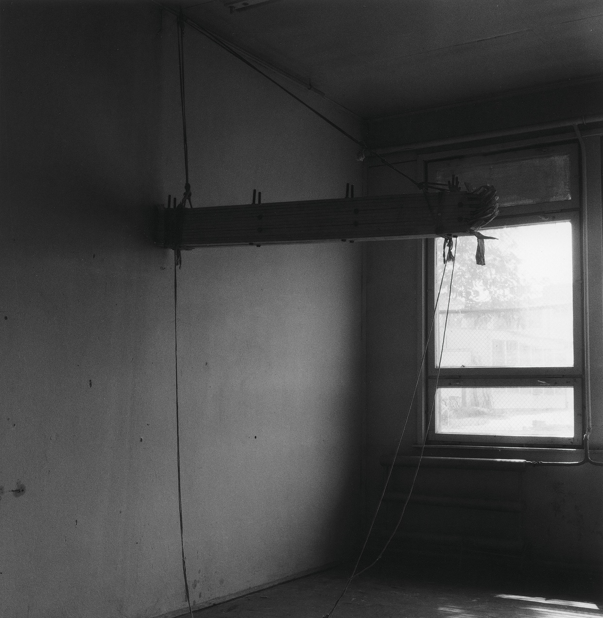 Mikołaj Smoczyński, //Obiekt podwójny//, 1982–1983, fotografia