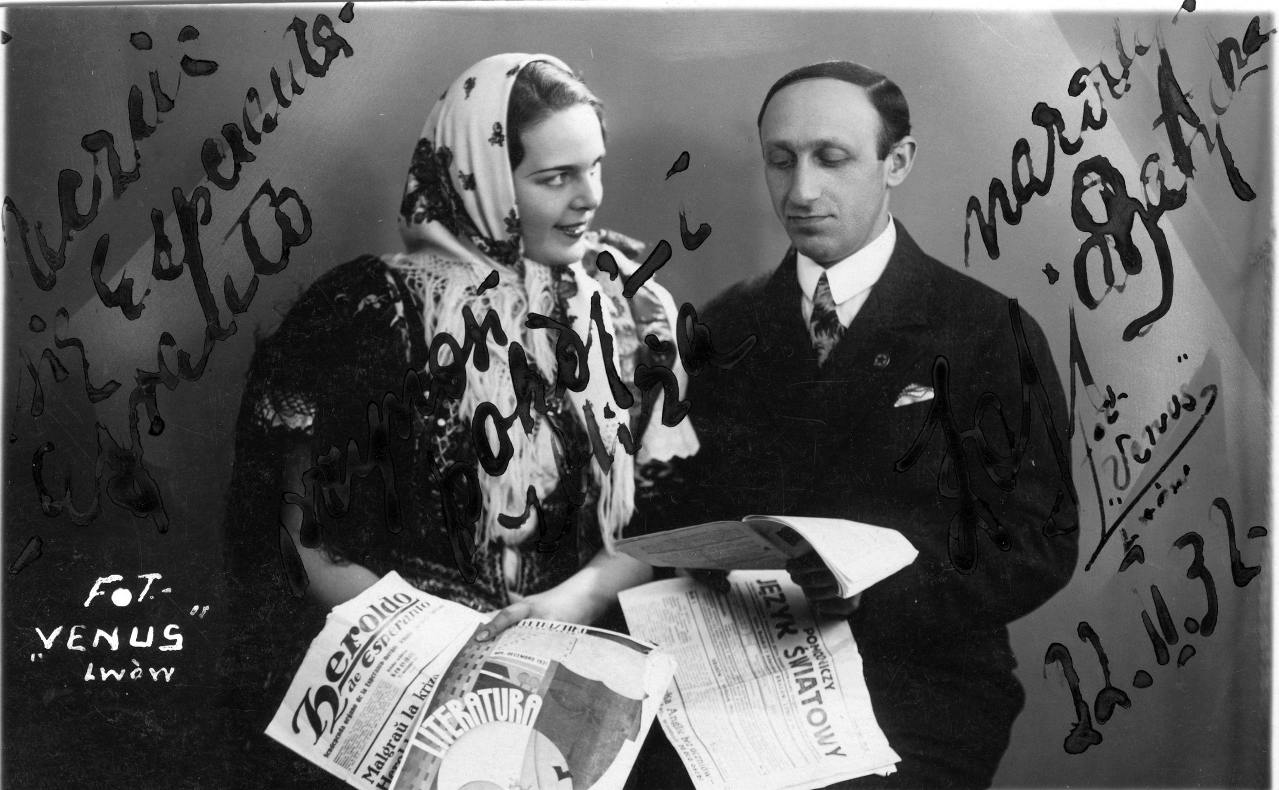 Moment omówienia uczestnictwa artystki Zofii Batyckiej (z lewej) w Światowym Kongresie Esperanto (1932), zbiory Narodowego Archiwum Cyfrowego