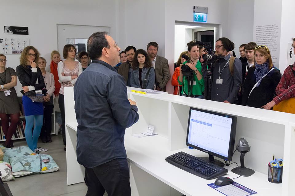 Spotkanie z Michelem Kichką, Noc Muzeów, 15.5.2015, Muzeum Sztuki Współczesnej w Krakowie MOCAK, Biblioteka