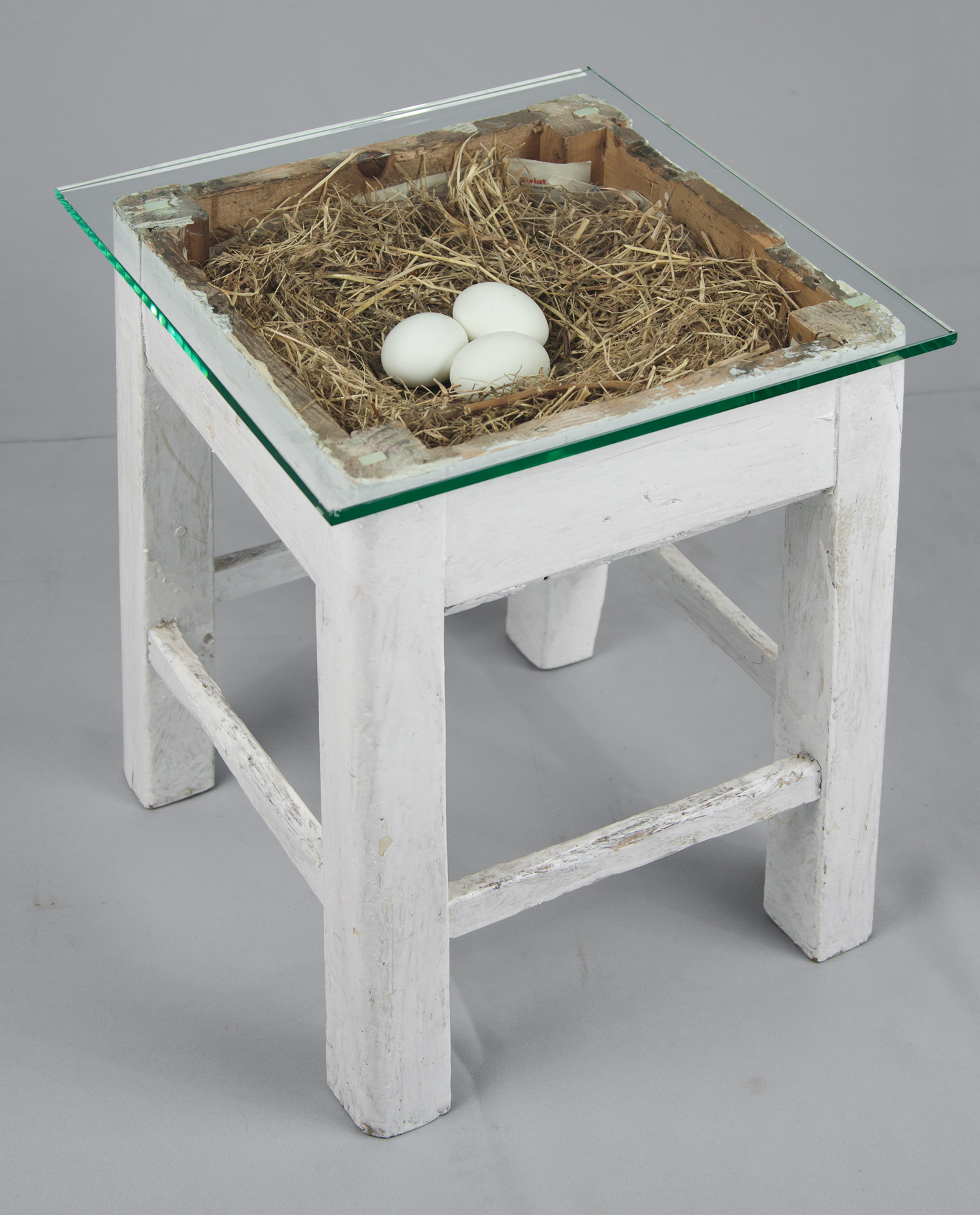 Piotr Lutyński, //Due to Usucaption//, object, 2006, MOCAK Collection
