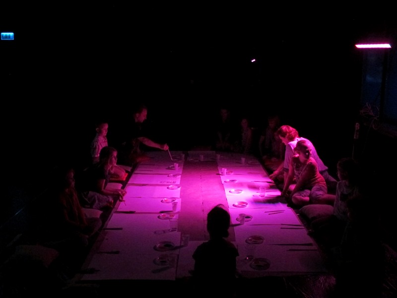 Warsztaty //Światło, kolor, dźwięk// z cyklu //Twórcza Kolekcja//, Dział Edukacji MOCAK-u, 23.8.2015