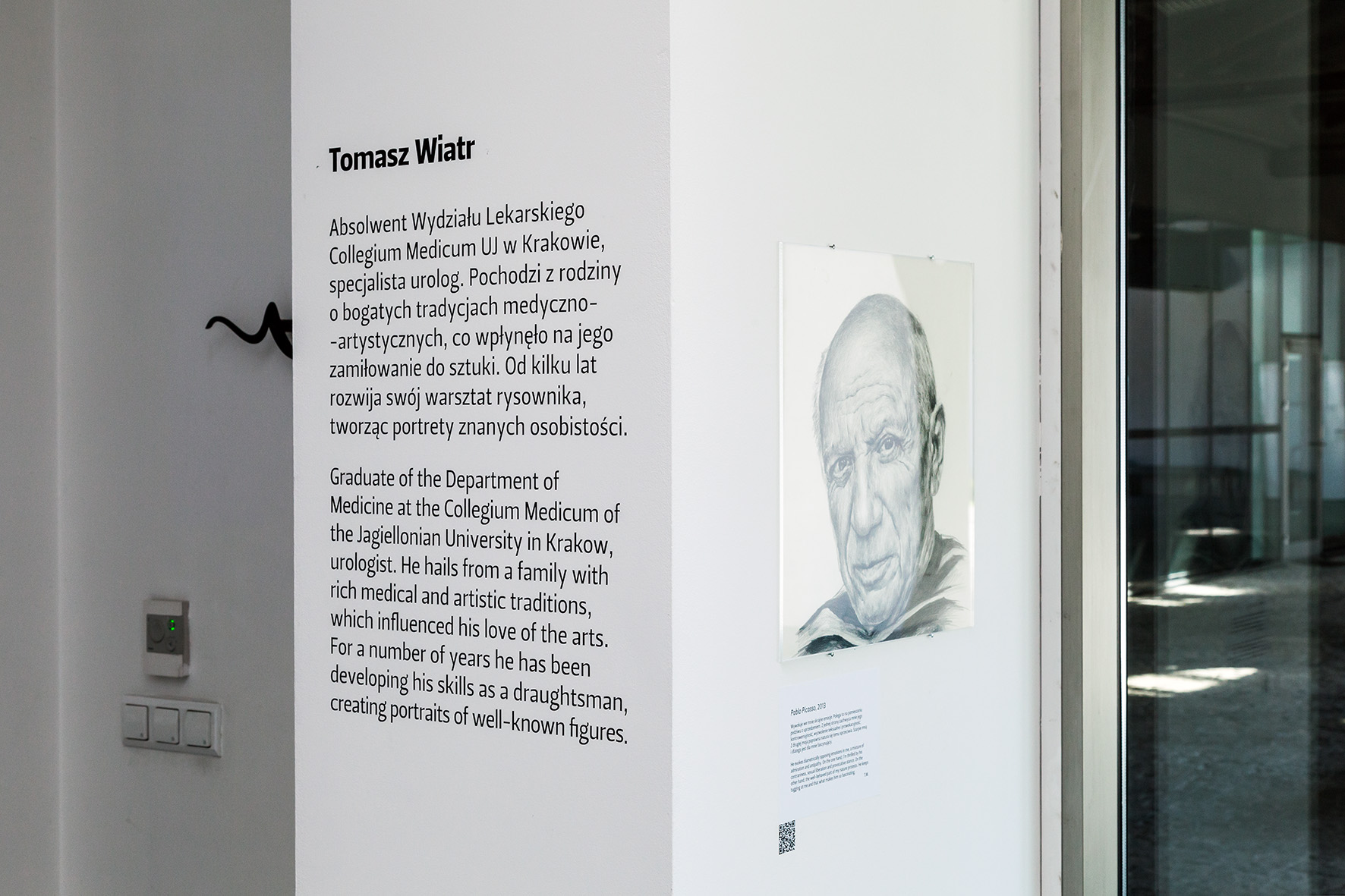 Wystawa Tomasza Wiatra //Szukanie siebie w innych//, Biblioteka MOCAK-u, fot. Rafał Sosin