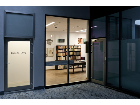 Mieczysław Porębski's Library in MOCAK