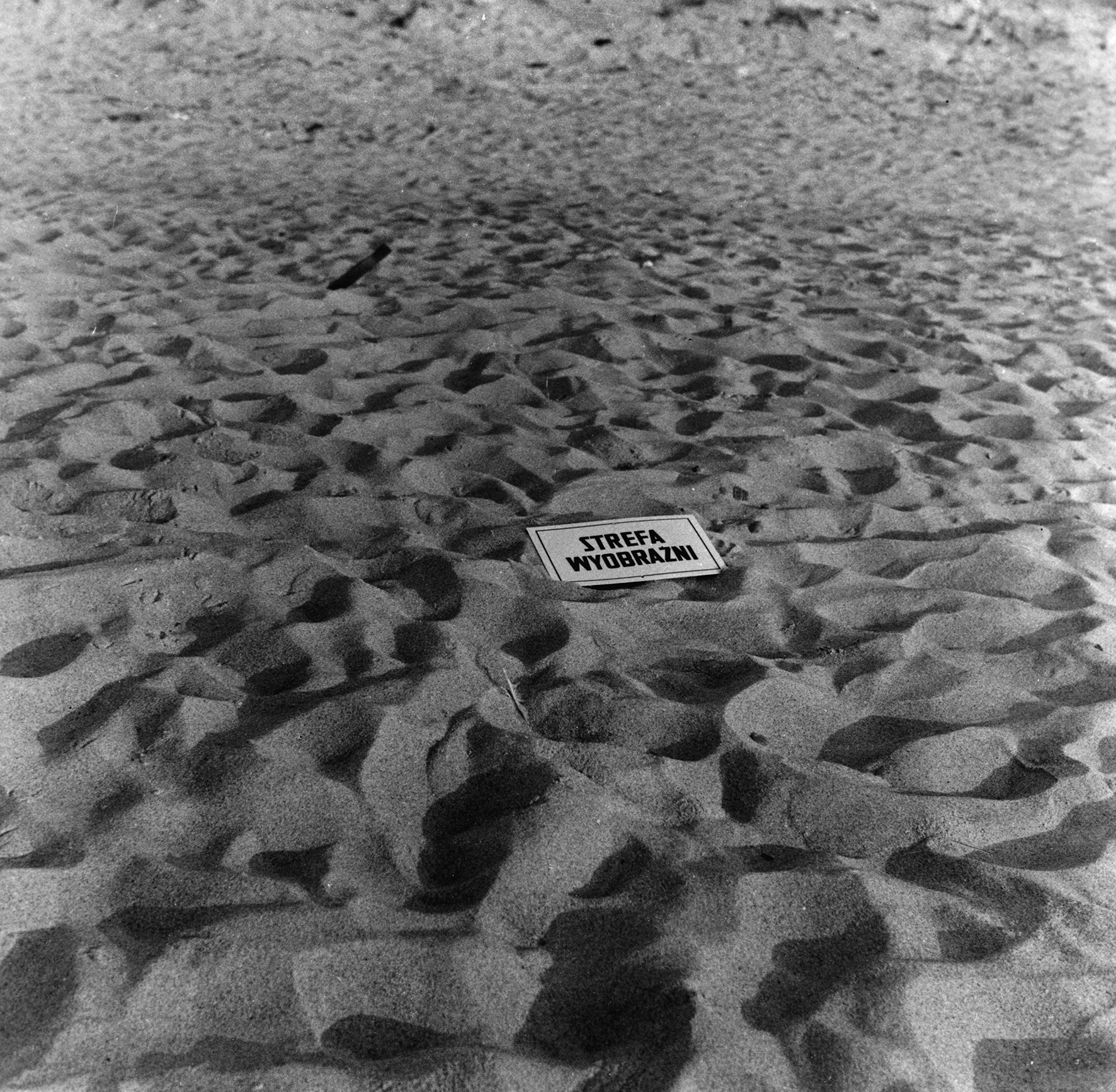 Jarosław Kozłowski, //Strefa wyobraźni//, 1970, fotografia, 17,5 × 16 cm, courtesy J. Kozłowski