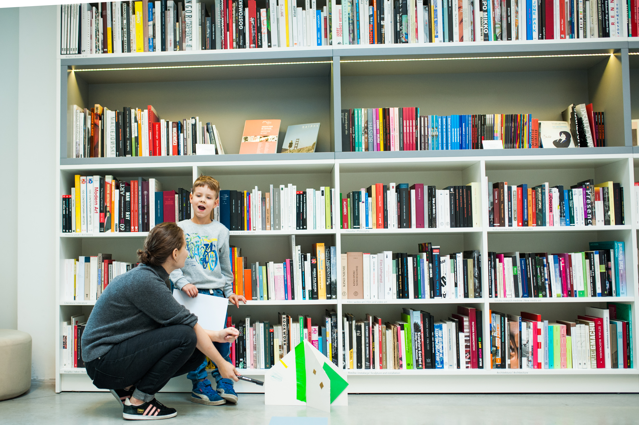 Biblioteka MOCAK-u, fot. Marcin Świdziński