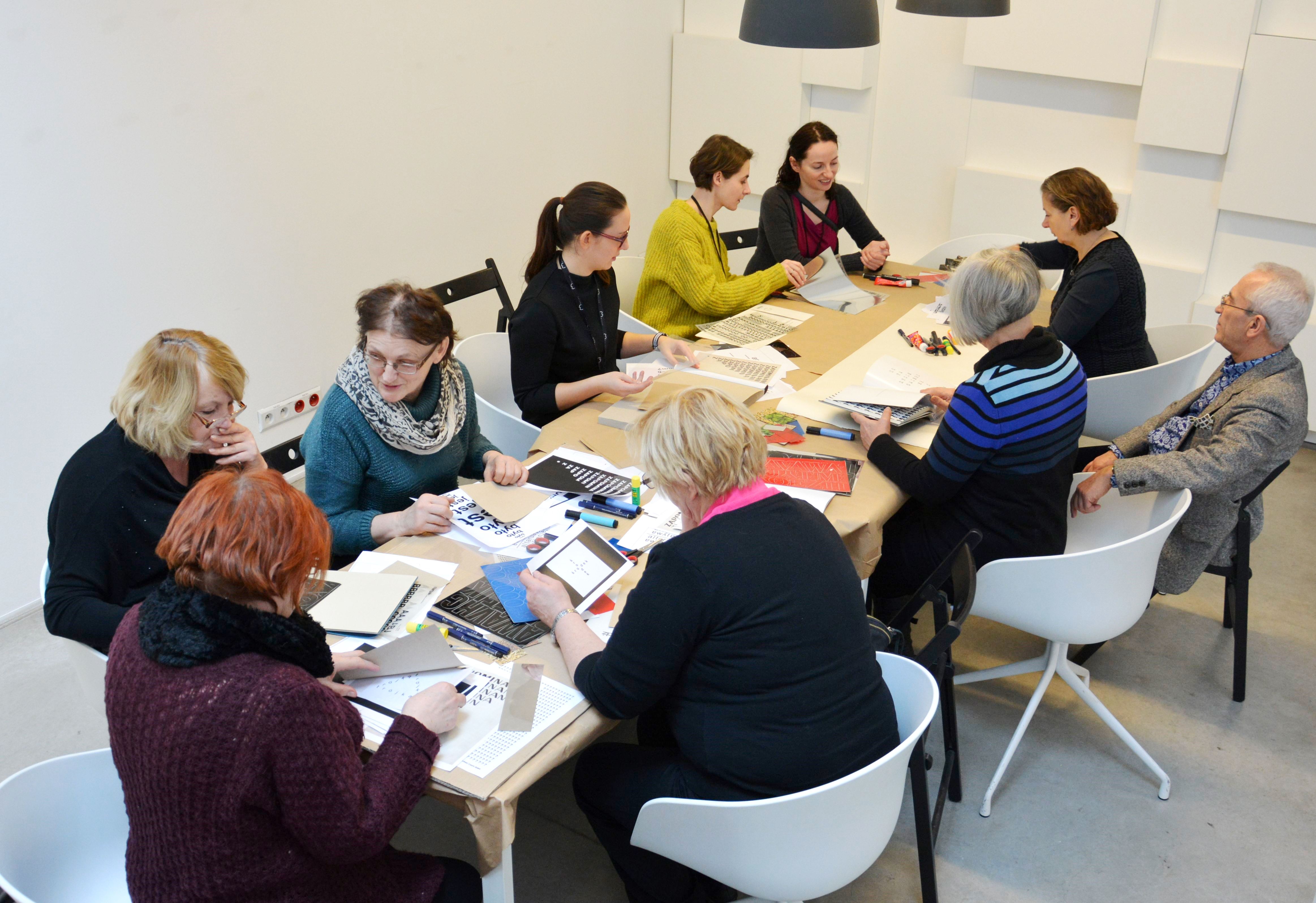 Warsztaty dla seniorów, Biblioteka MOCAK-u