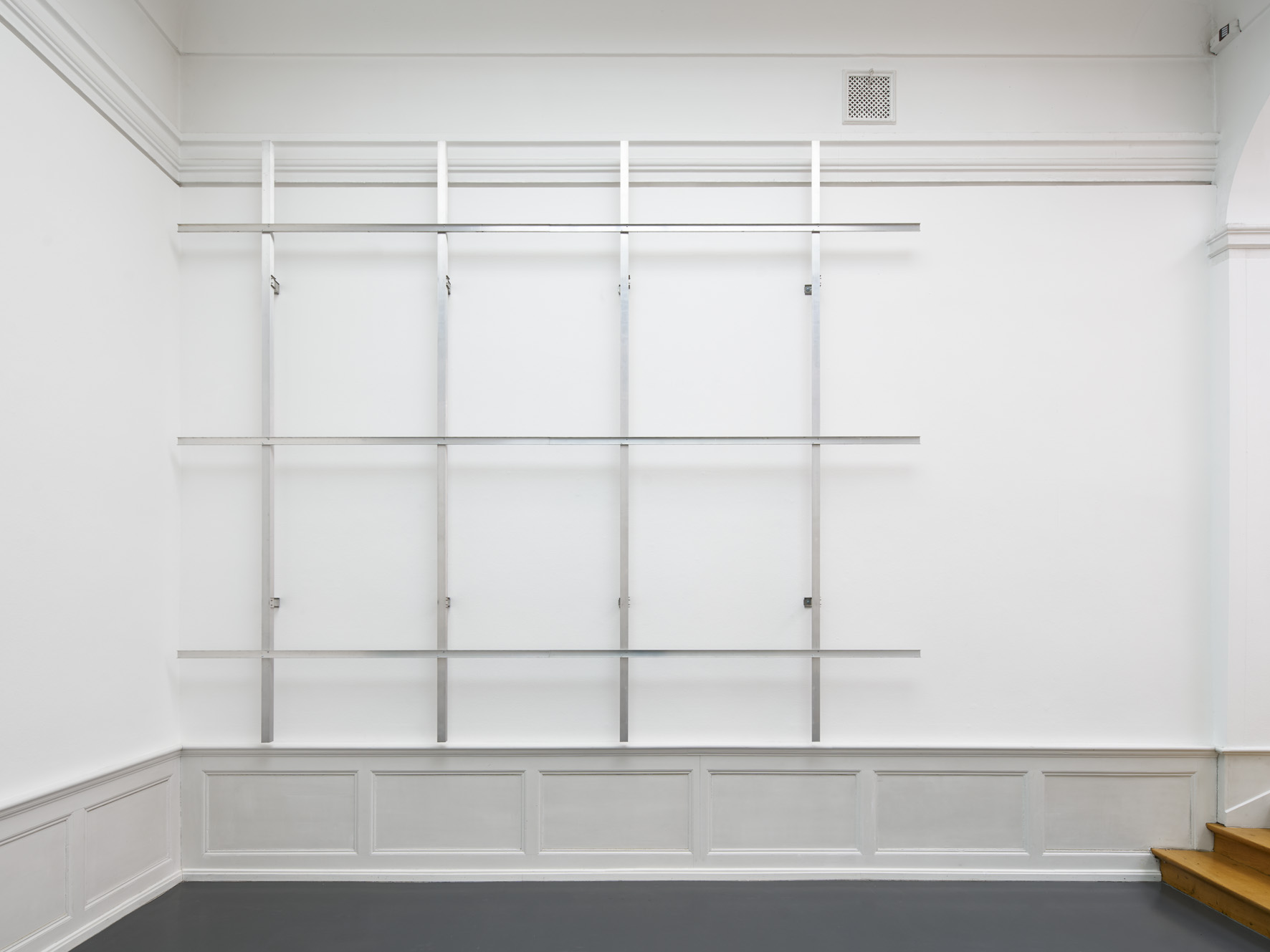 „Josef Dabernig: Stabat Mater”, widok wystawy w Badischer Kunstverein, Karlsruhe