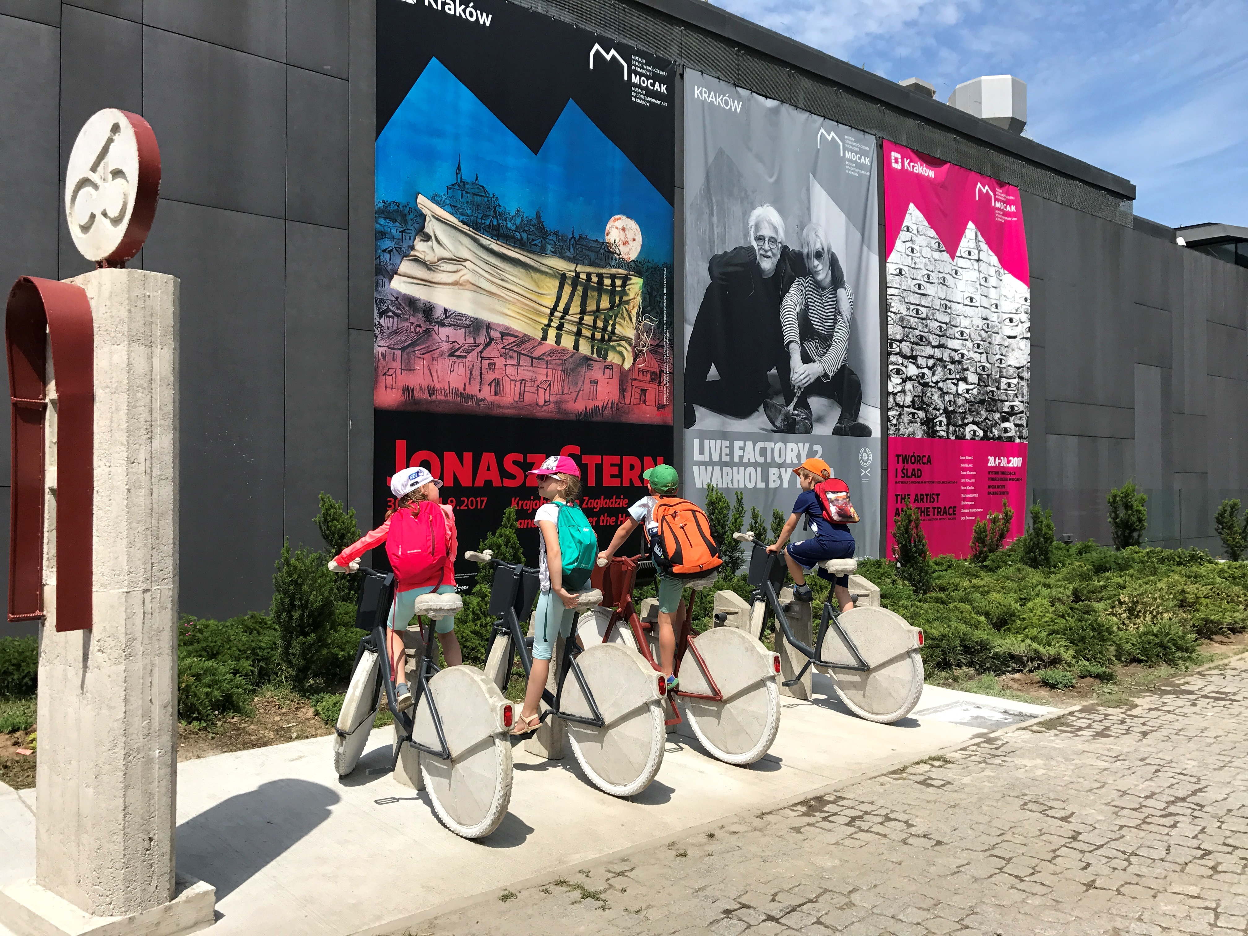 Leopold Kessler, //Surrogate City Bike Station / MOCAK 2015//, Kolekcja MOCAK-u