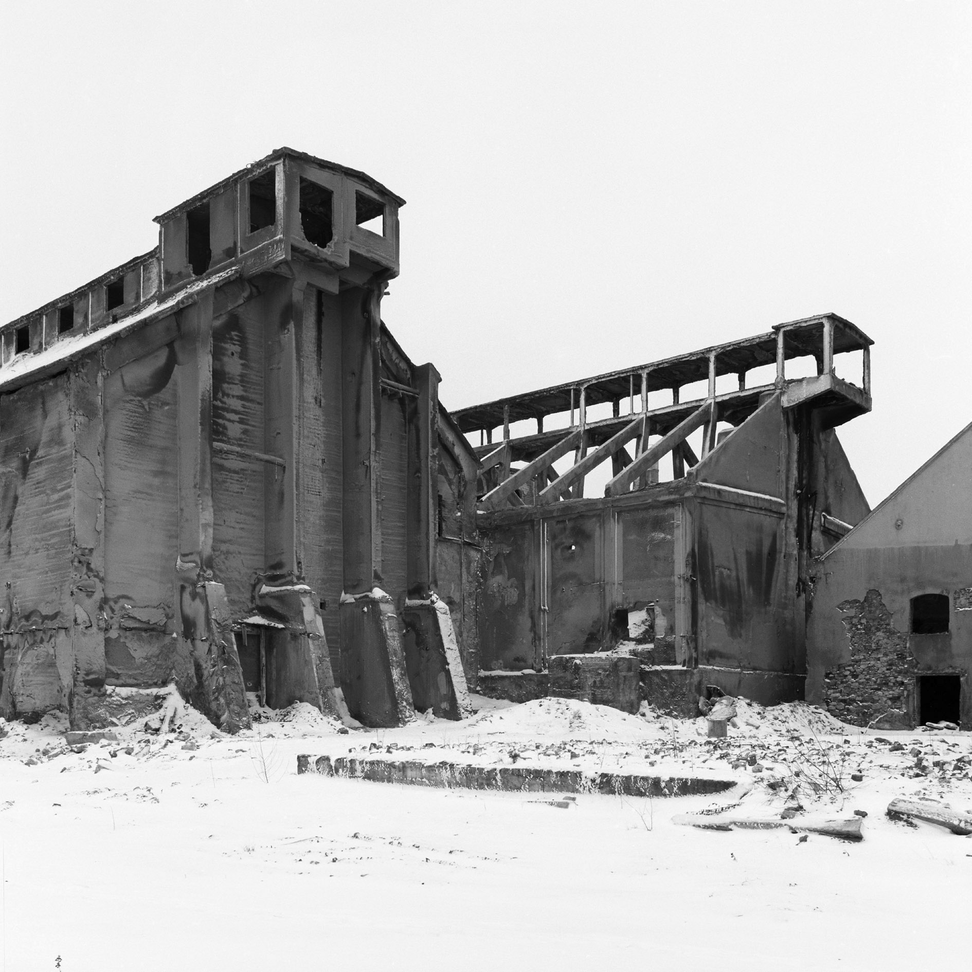 Wojciech Wilczyk, Jaworzno-Szczakowa, //Zakłady Dolomitowe "Szczakowa"//, 14.12.2005,  z cyklu //Postindustrial//, 2003–2006