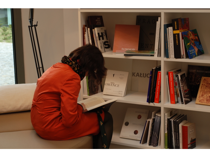 MOCAK Library