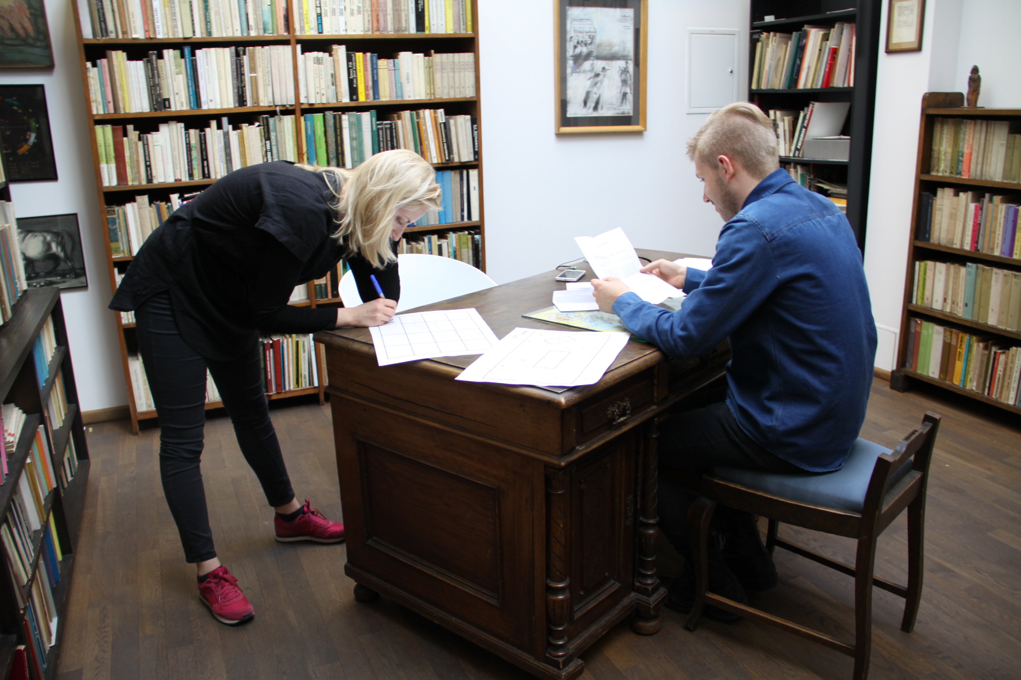 Zwiedzanie Biblioteki Mieczysława Porębskiego w formie gry