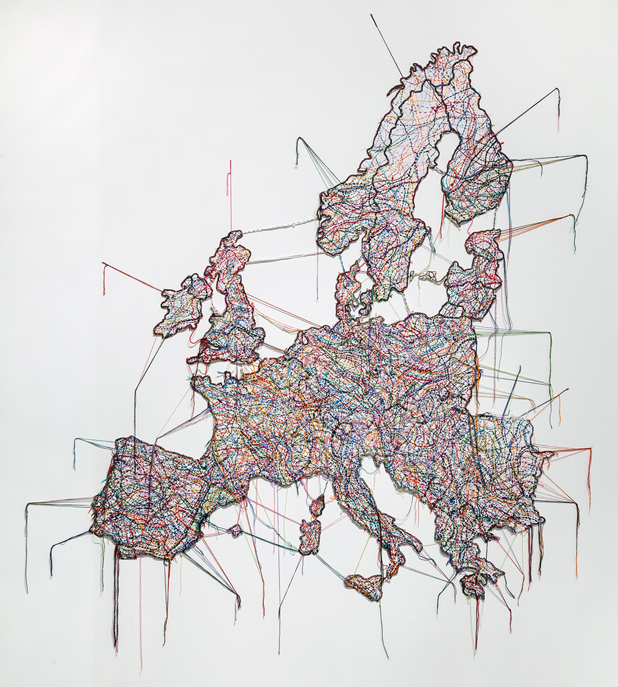 Małgorzata Markiewicz, //A Map//, 2013, object, 250 × 250 cm, The MOCAK Collection, photo: R. Sosin