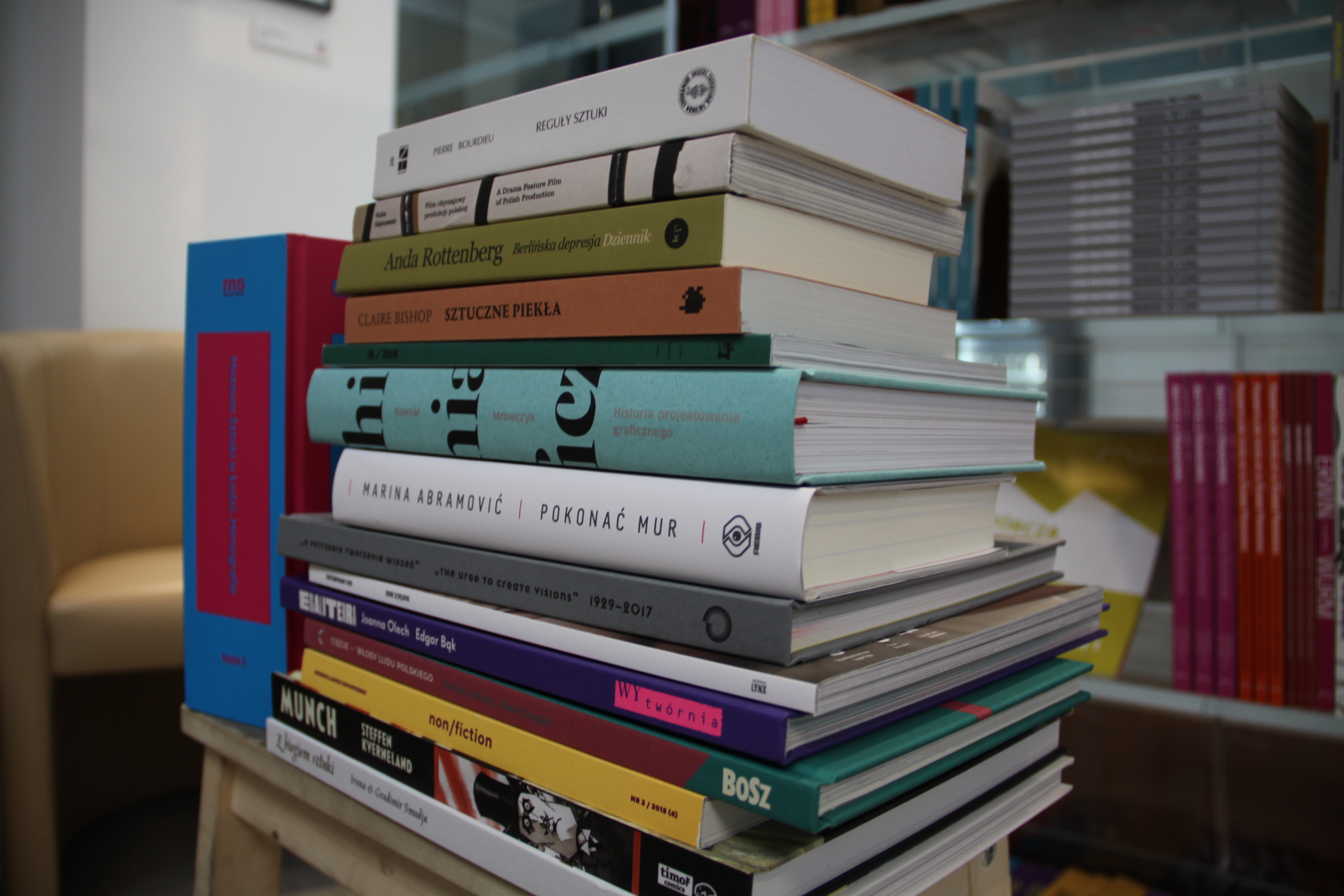 fot. MOCAK Bookstore