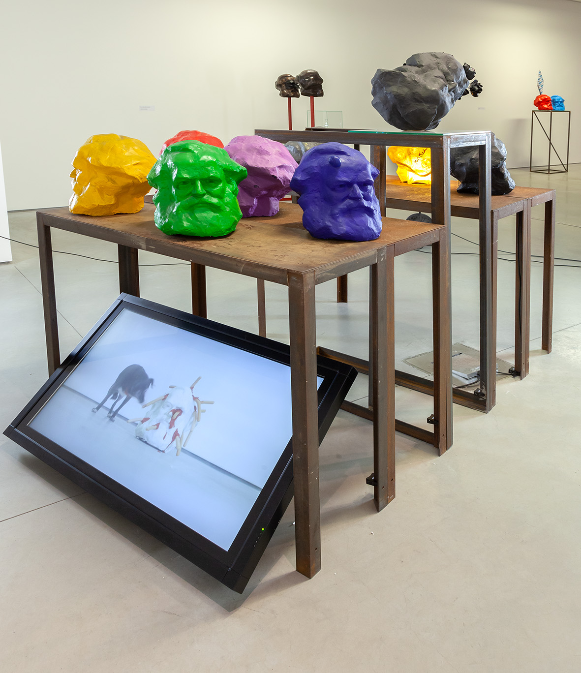 //Karl Marx vs Moby Dick: An Analysis of Form and Demolition of Ideas// exhibition, photo: R. Sosin