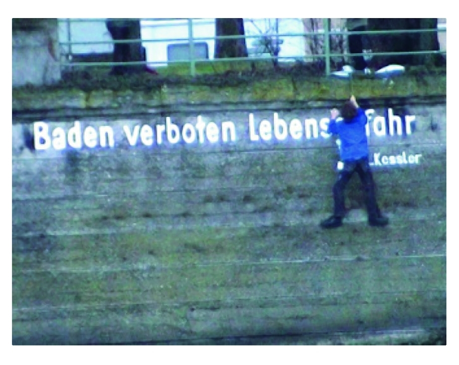 Leopold Kessler, //Odnowiony//, 2003, wideo, 2 min 37 s 