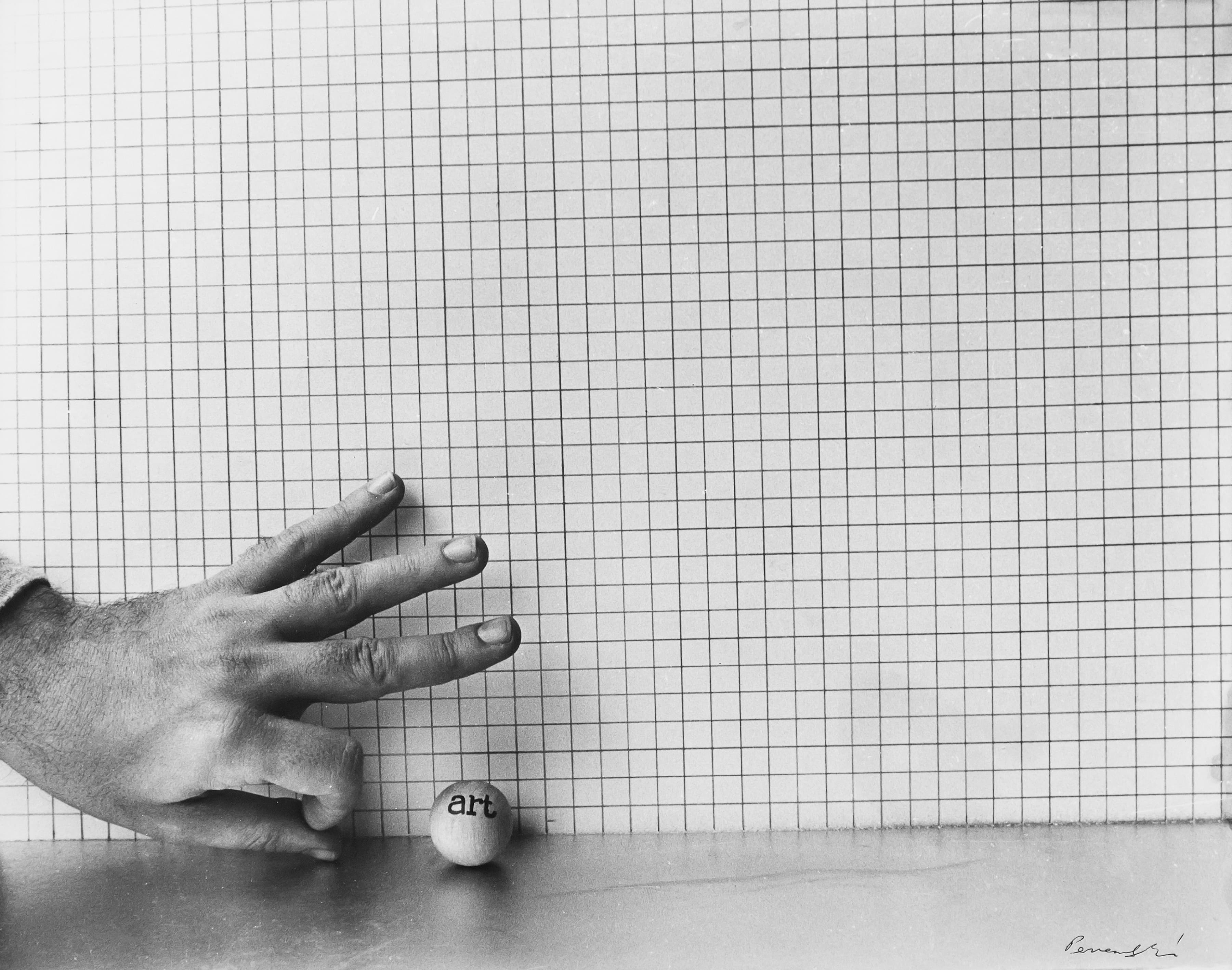 Géza Perneczky, z serii //Concepts like commentary//, 1972, fotografia, Kolekcja MOCAK-u
