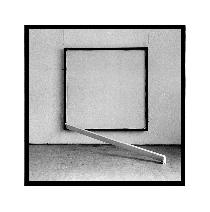 Mikołaj Smoczyński, z serii //Obrazy//, początek lat 80., negatyw, 6 × 6 cm, Archiwum MOCAK-u