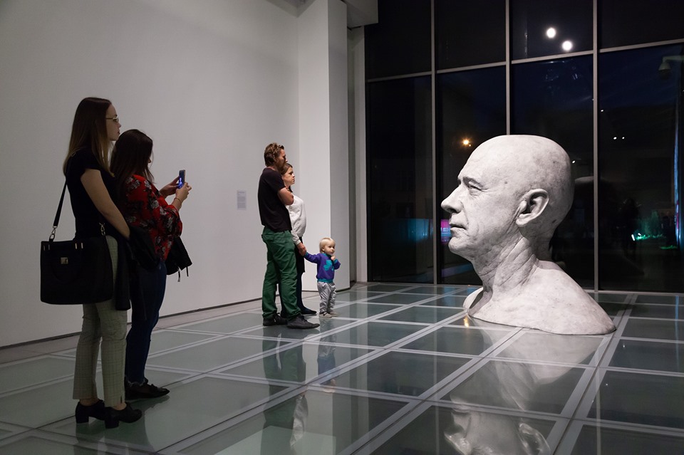 Guido Casaretto //The Ghosts of Matter// exhibition. In the photo: //Do Unpleasant People Share Similar Features? IV//, 2019, courtesy Adamovskiy Foundation. Photo: R. Sosin