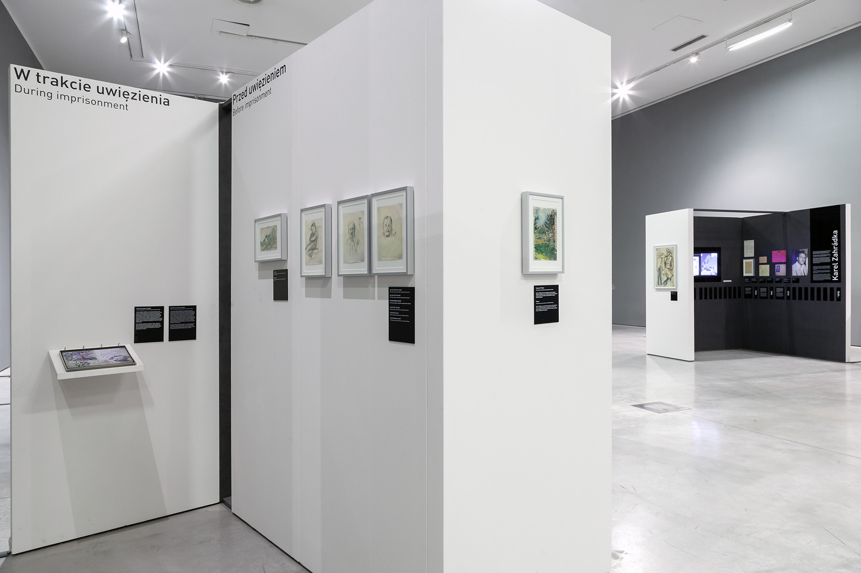 //Crush the Infamous! Artists from the Collection of Sachsenhausen// exhibition, photo: R. Sosin