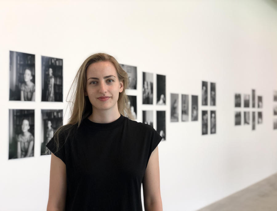Marlena Nikody, kuratorka wystawy //Filozof i fotograf//. fot. Dział Promocji MOCAK-u