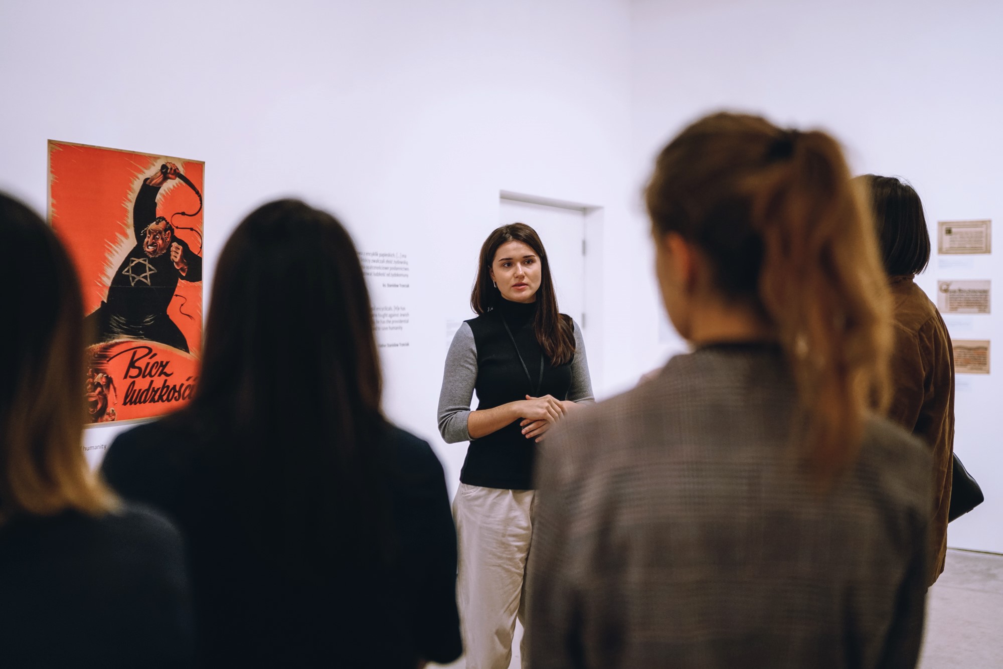 //World War II – Drama, Symbol, Trauma// exhibition, photo: Art Knowledge Department