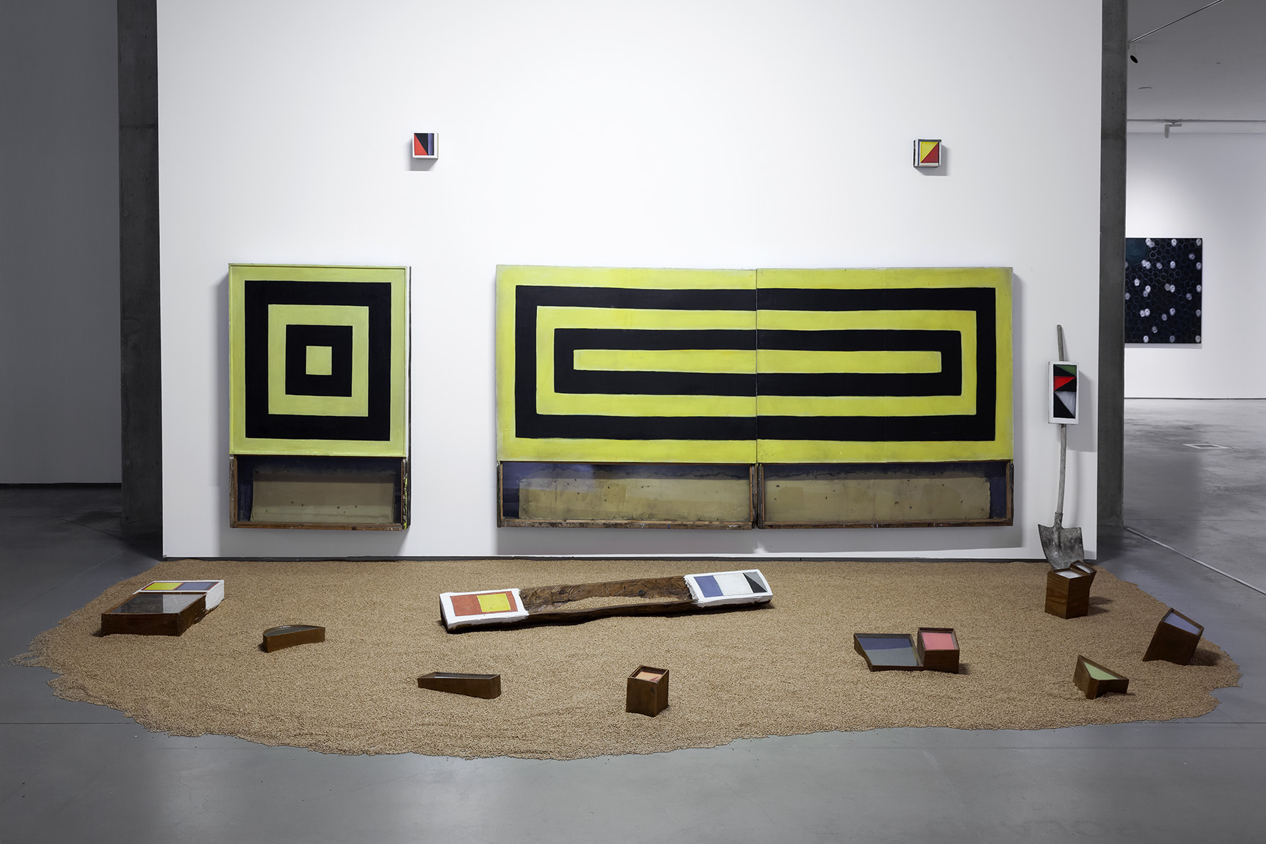 Piotr Lutyński, //Pole koloru//, 2020, instalacja, 380 × 590 × 500 cm, courtesy P. Lutyński, fot. R. Sosin