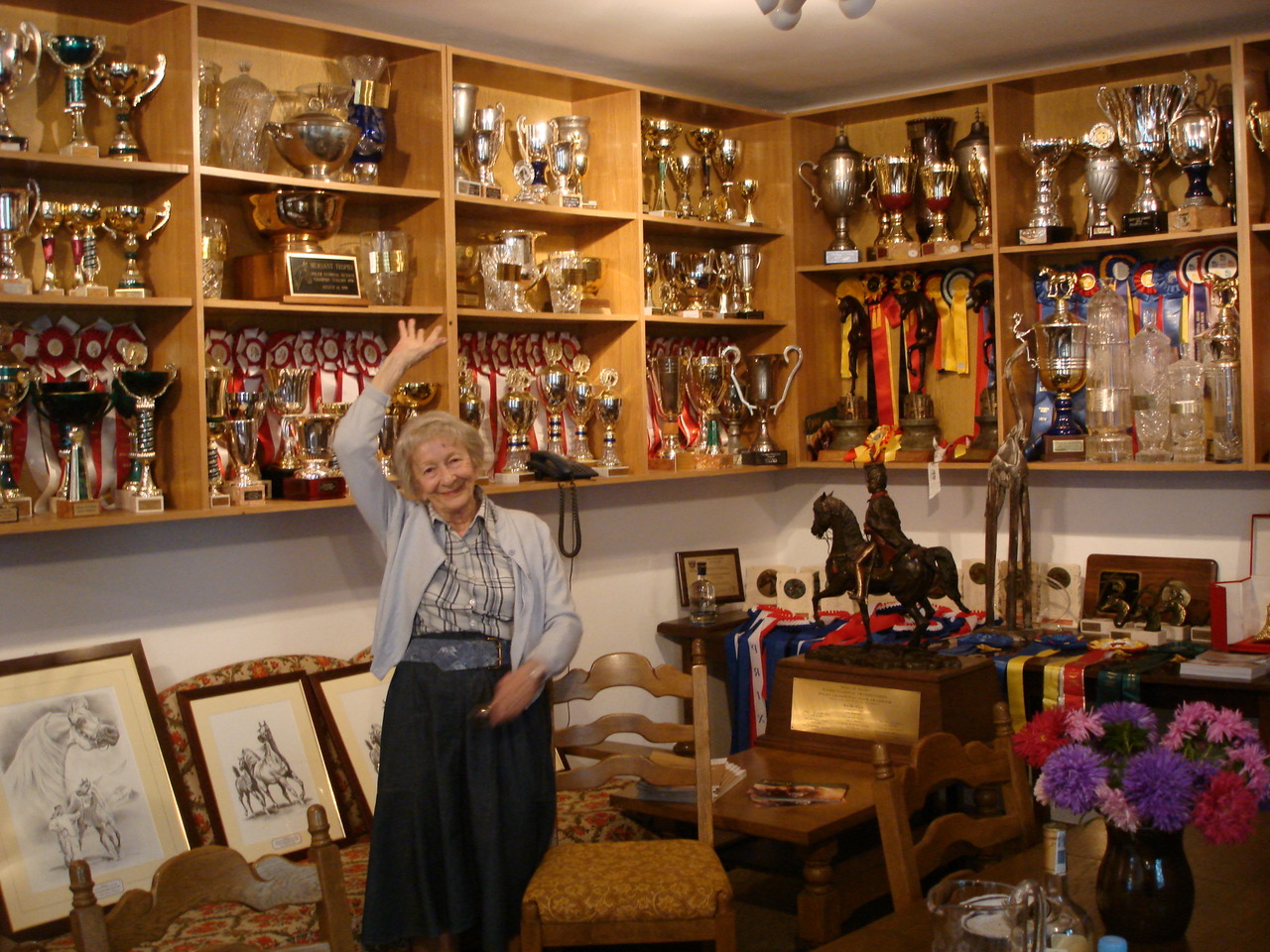Wisława Szymborska w Stadninie Koni Michałów, 2008, fot. Maria Anna Potocka