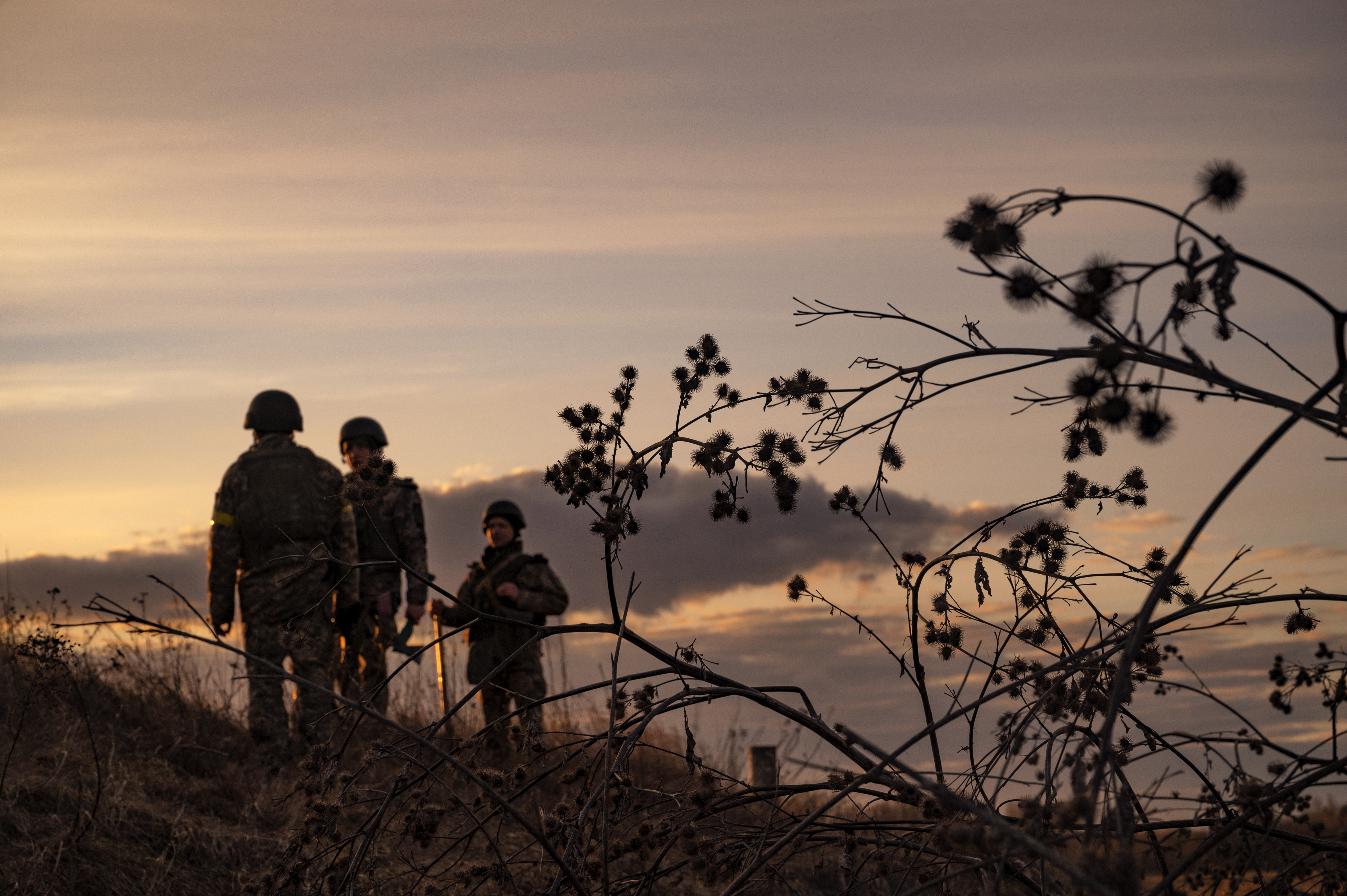 Ukrainian soldiers take their positions on an air base. Vasylkiv, Kyiv province, February 2022, photo: M. Levin