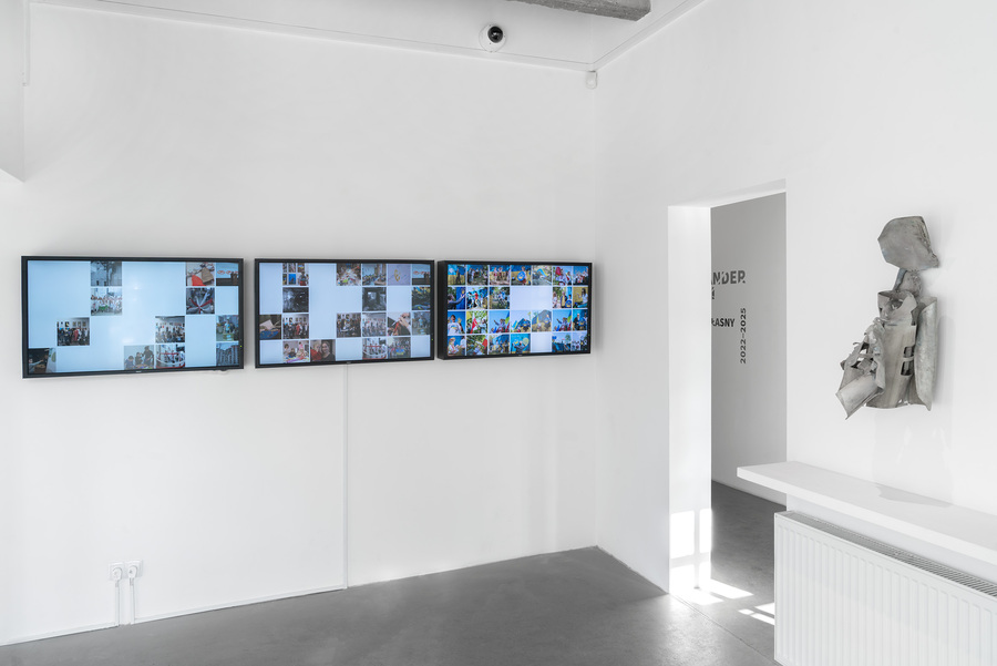  //Aleksander Janicki: Poles – Their Own Portraits 2022–2025//, MOCAK, 25 October 2025 – 15 February 2026, photo: R. Sosin