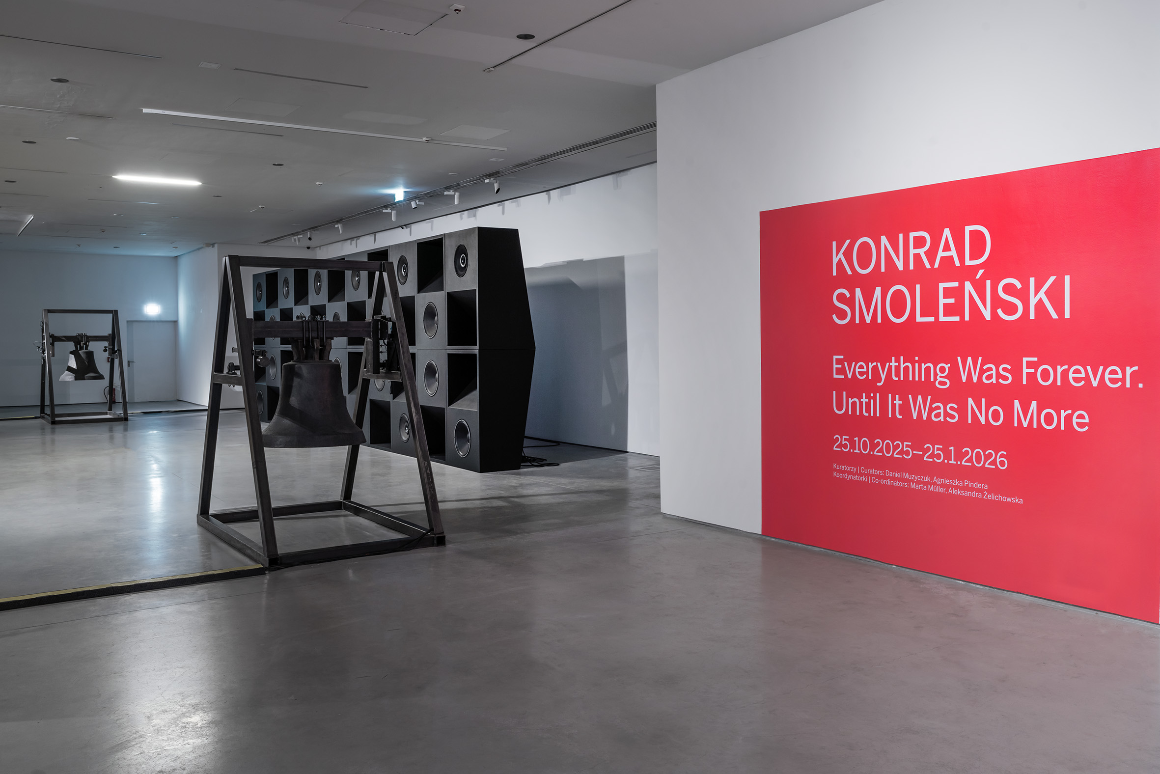   //Konrad Smoleński. Everything Was Forever, Until It Was No More//, MOCAK, 25.10.2025–25.1.2026, fot. R. Sosin