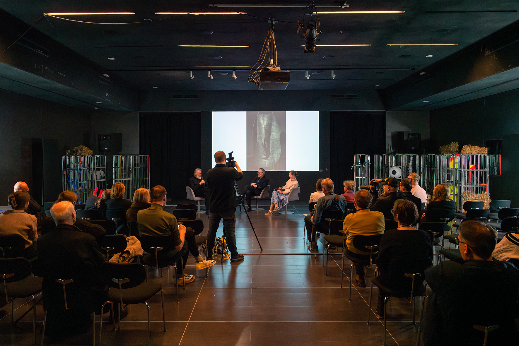 //Sztuka wyboru. Geneza kolekcji Andrzeja i Teresy Starmachów.// Rozmowa z kolekcjonerem. MOCAK, 11.12.2025, fot. Rafał Sosin