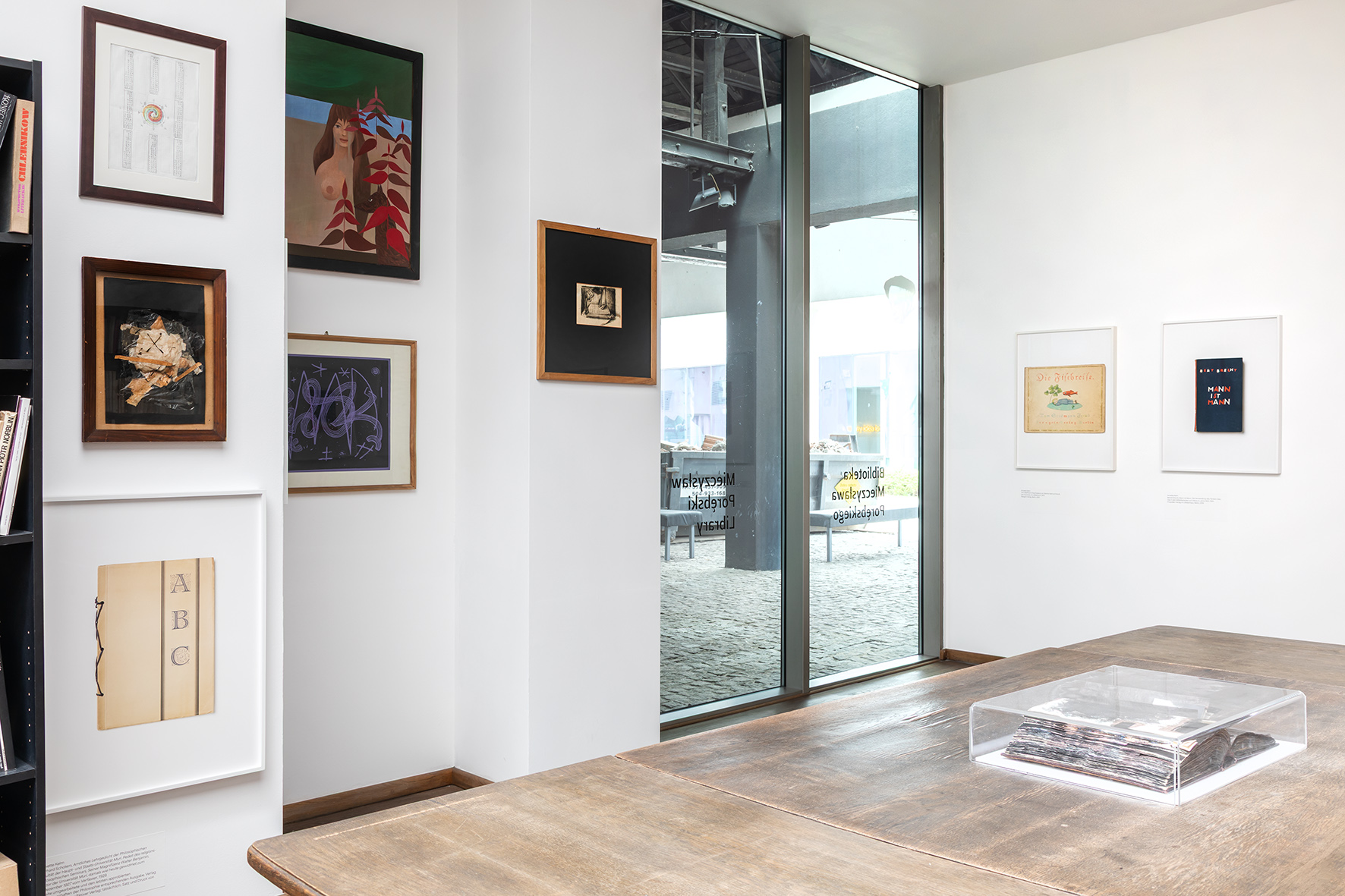 //Annette Kelm: Speak, Volumes//, MOCAK, 7 March – 14 June 2026, photo: R. Sosin