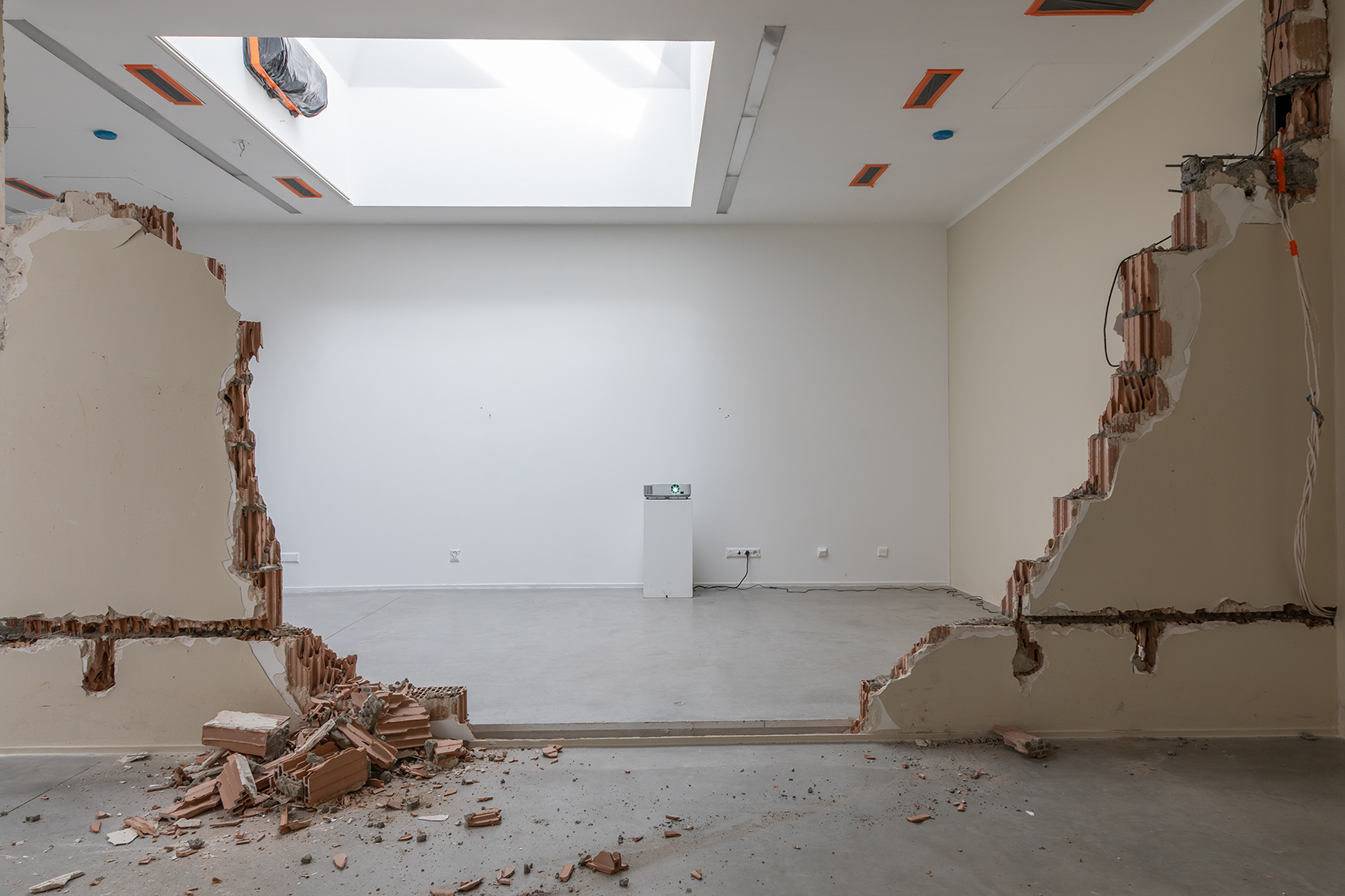 // Marta Romankiv, Dominik Stanisławski, Łukasz Surowiec: Great Job//, MOCAK, 7.March – 12 April 2026, photo: R. Sosin