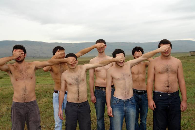 Elene Rakviashvili, Tam, gdzie należysz, 2010, instalacja