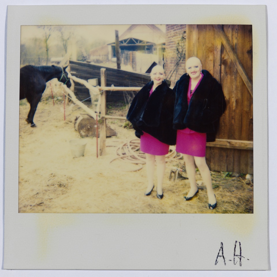 EVA & ADELE, CUM POLAROID 127, Brandenburg 1993, VG Bild-Kunst Bonn 2012