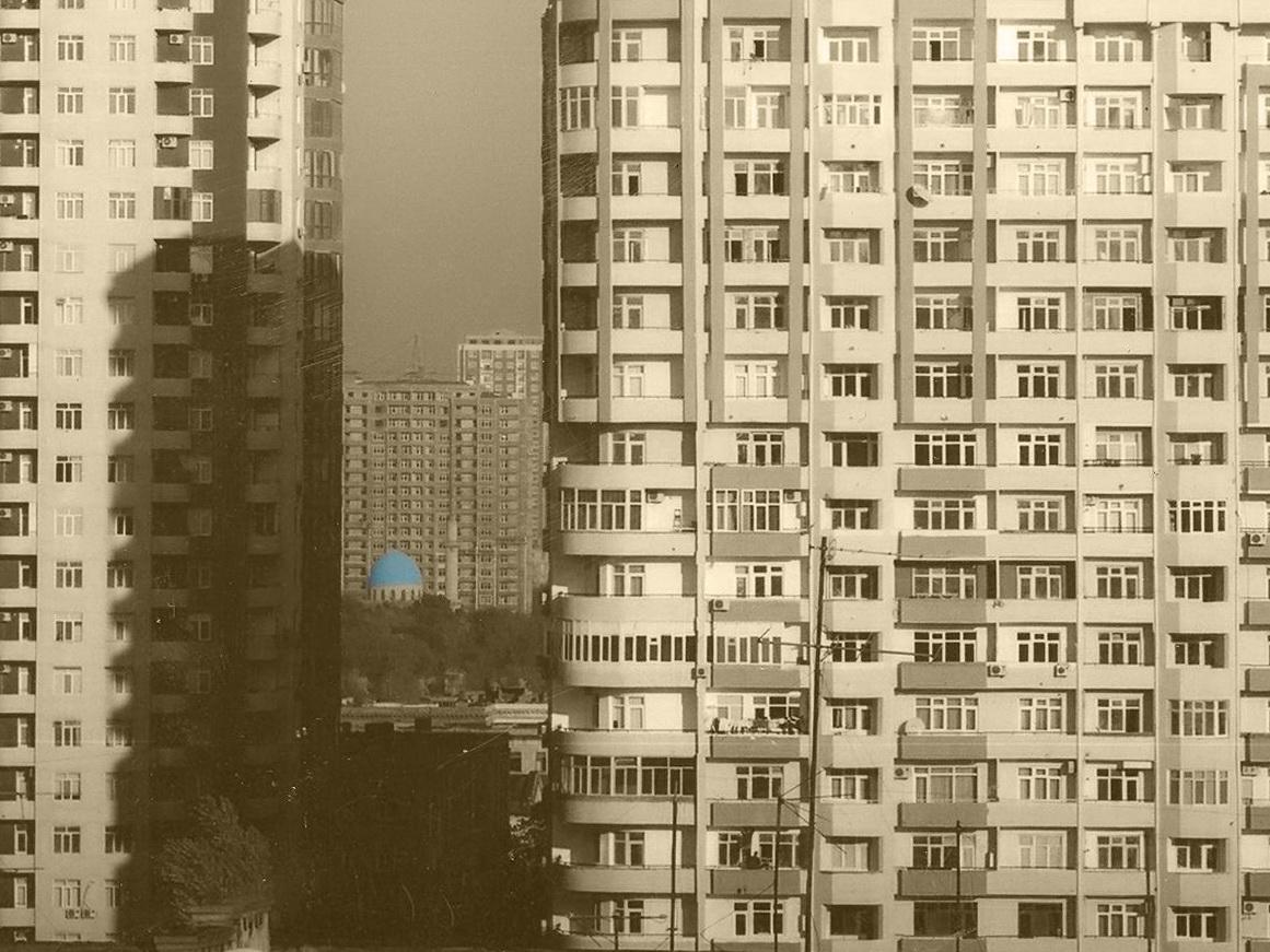 Sabina Shikhlinskaya, //Babel//, 2013, instalacja wideo, dzięki uprzejmości artystki