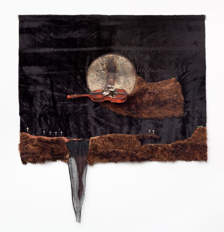 Władysław Hasior, //Sonata księżycowa//, 1966, asamblaż, 165 × 115 × 18 cm, Galeria Starmach